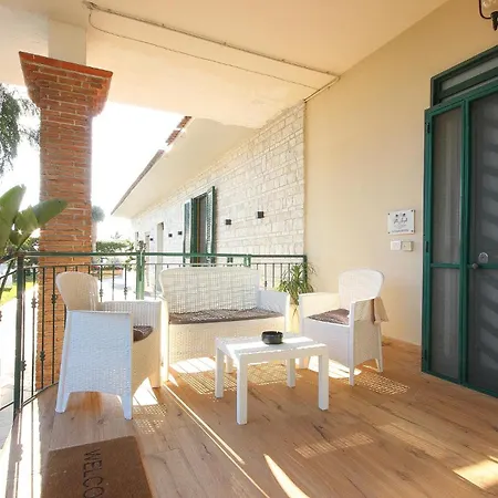 Angela Apartment Angri
